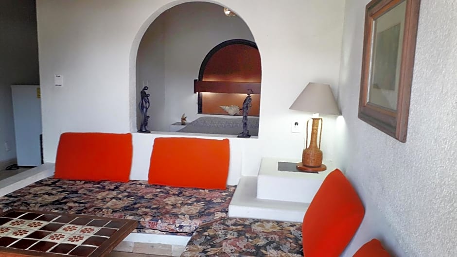 Solimar Inn Suites