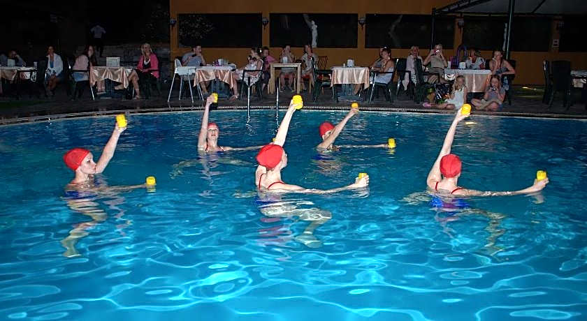 Tuntas Family Suites Kusadasi