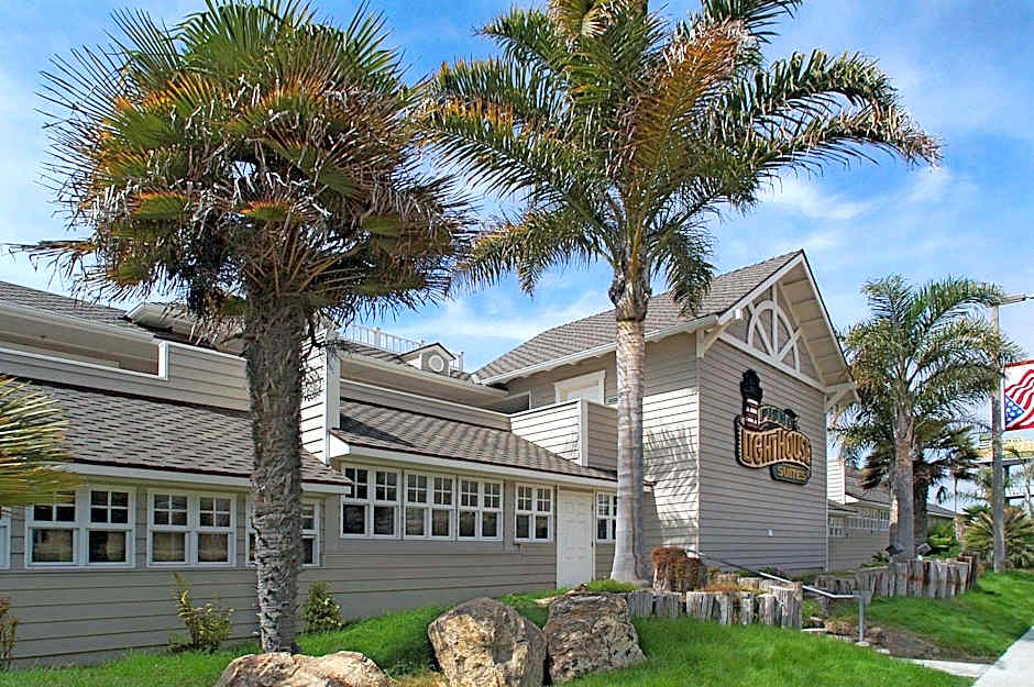 Pismo Lighthouse Suites