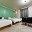 Ost Hotel