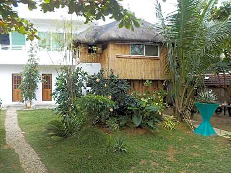 Hangout Beach Resort