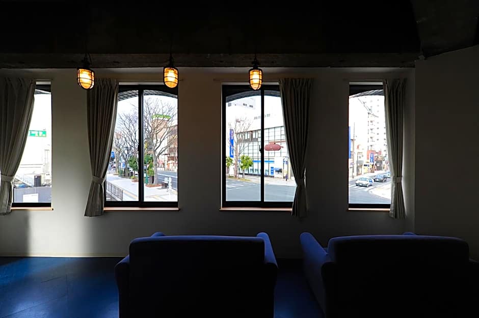 Guesthouse & Lounge FARO