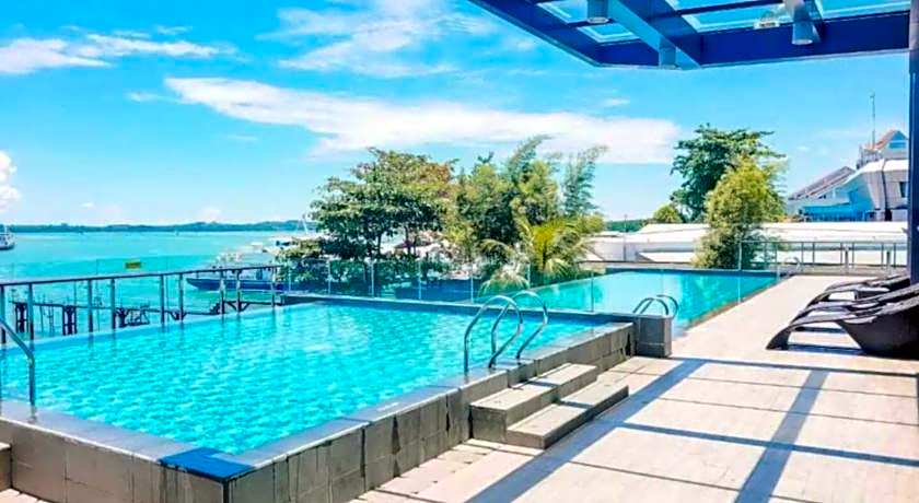 Harris Hotel Batam Center