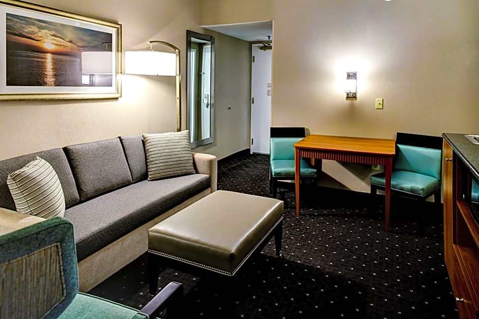 Embassy Suites By Hilton Hotel Williamsburg
