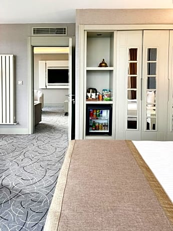 The Conforium Hotel Van