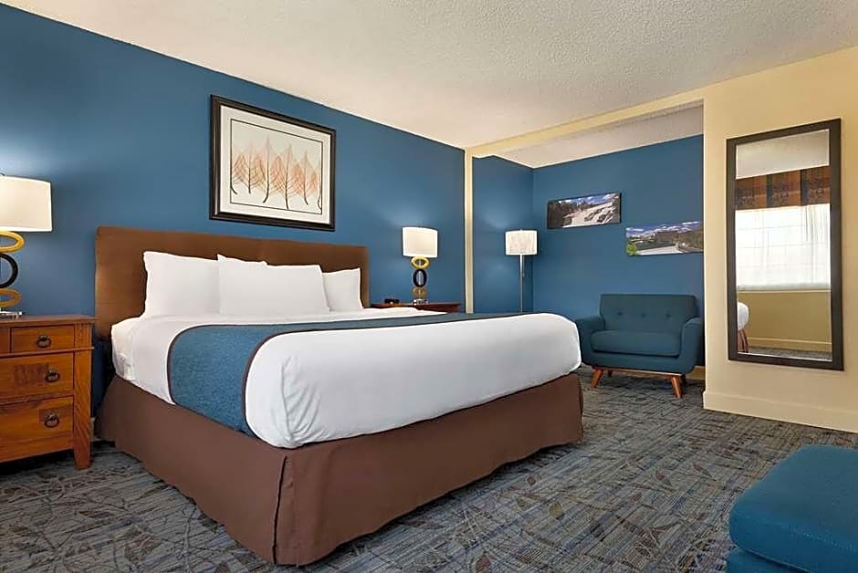 Ramada by Wyndham Spokane Airport