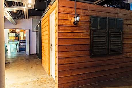 Private Twin Room with Shared Bathroom