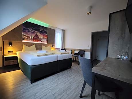 Large Double Room