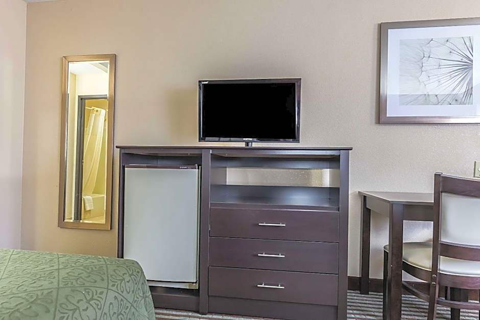 Quality Inn Mount Vernon, IL