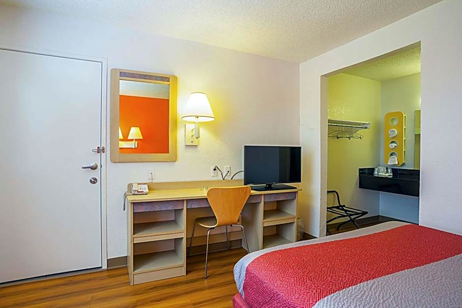 Motel 6-Yuma, AZ - East