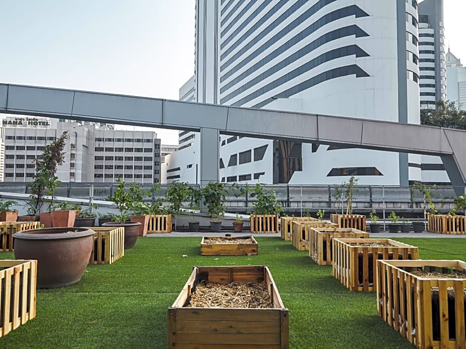 Hom hostel & Cooking club