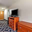 Quality Inn Redgranite