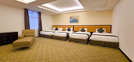 Premium Quadruple Room