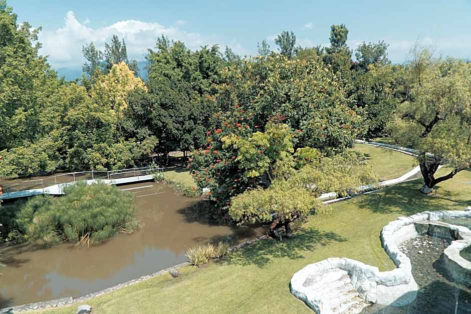 Rancho Macloy Hotel Spa & Social Events