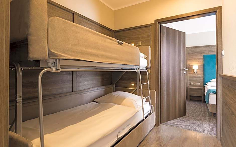 Hotel Konradówka Wellness & SPA - 300 metrów do centrum