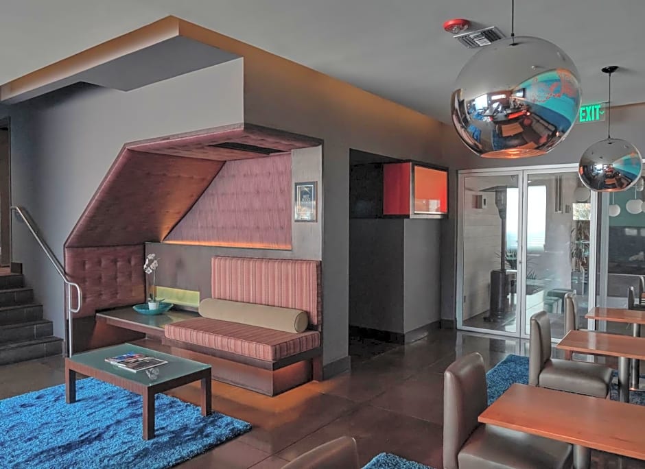 SIRTAJ – Beverly Hills
