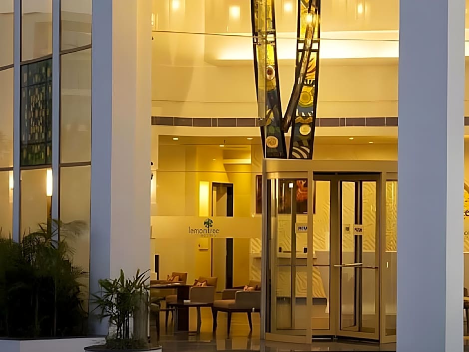 Lemon Tree Hotel Hinjawadi