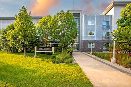 Barker Suites Southport