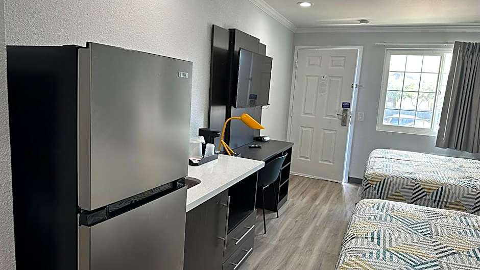 Studio 6 Suites San Ysidro CA San Diego South Bay