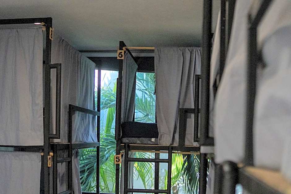 MAUI HOSTELS TULUM