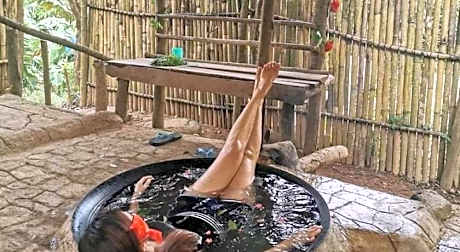 Singalong Nature Campsite Hill