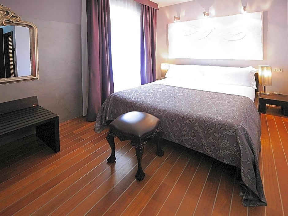 Borghese Palace Art Hotel