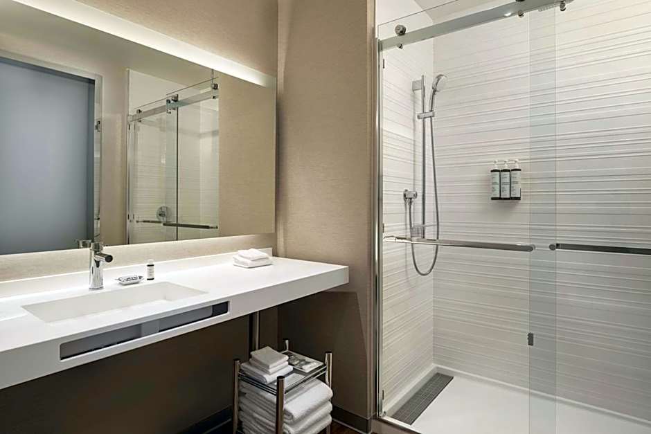 AC Hotel San Rafael Downtown