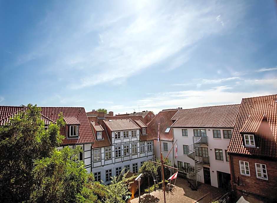 ONNO Boutique Hotel & Apartments