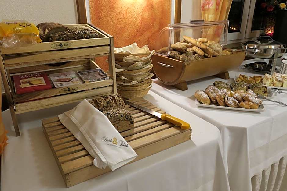 Hotel Restaurant Böck "Roter Hahn"