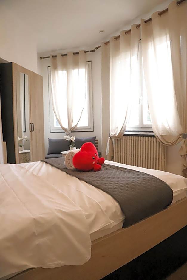 Hôtel & Restaurant ISVARA