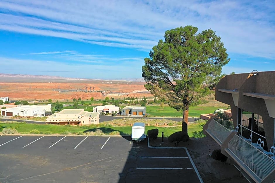 QUALITY INN VIEW OF LAKE POWELL - PAGE