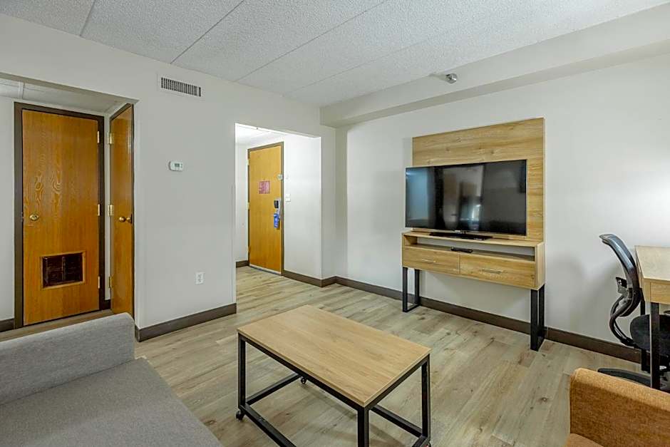 Comfort Inn & Suites Chattanooga-East Ridge