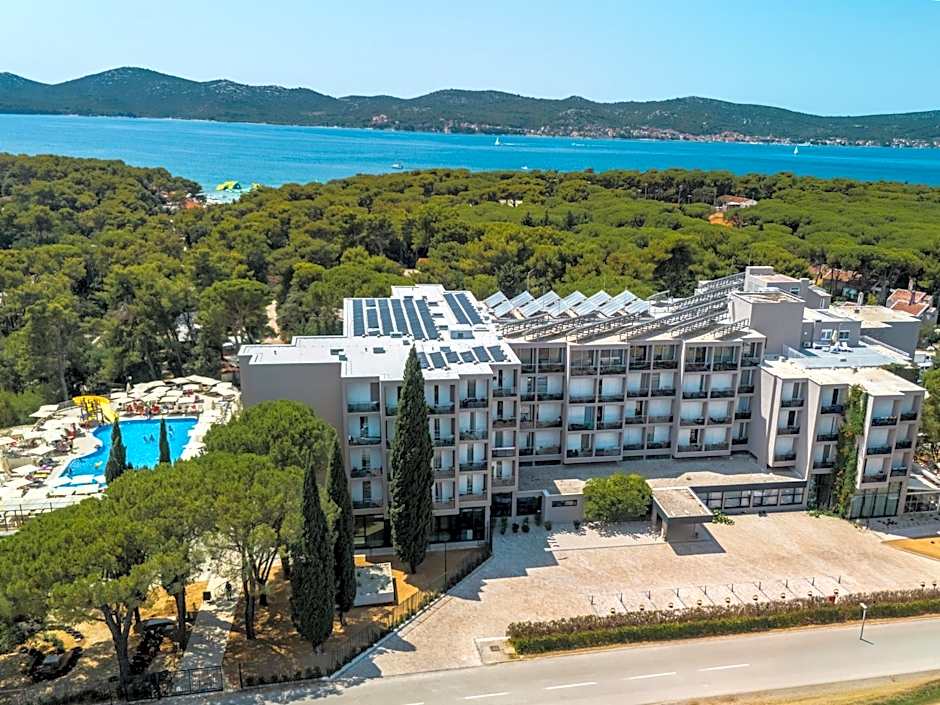Family Hotel Adria - All inclusive
