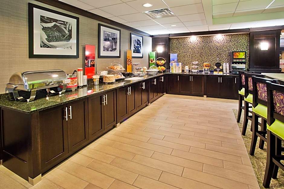 Hampton Inn By Hilton Atlanta-Town Center/Kennesaw