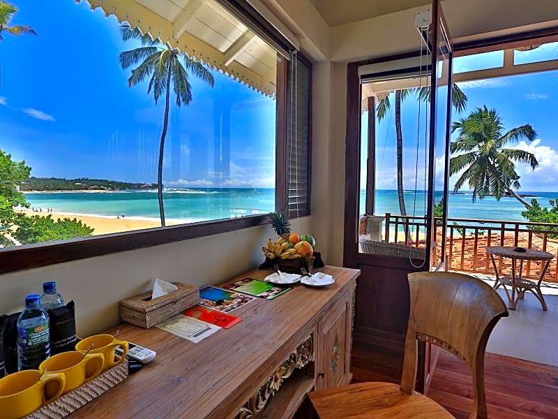 Thaproban Beach House