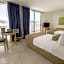 HS HOTSSON Hotel Acapulco