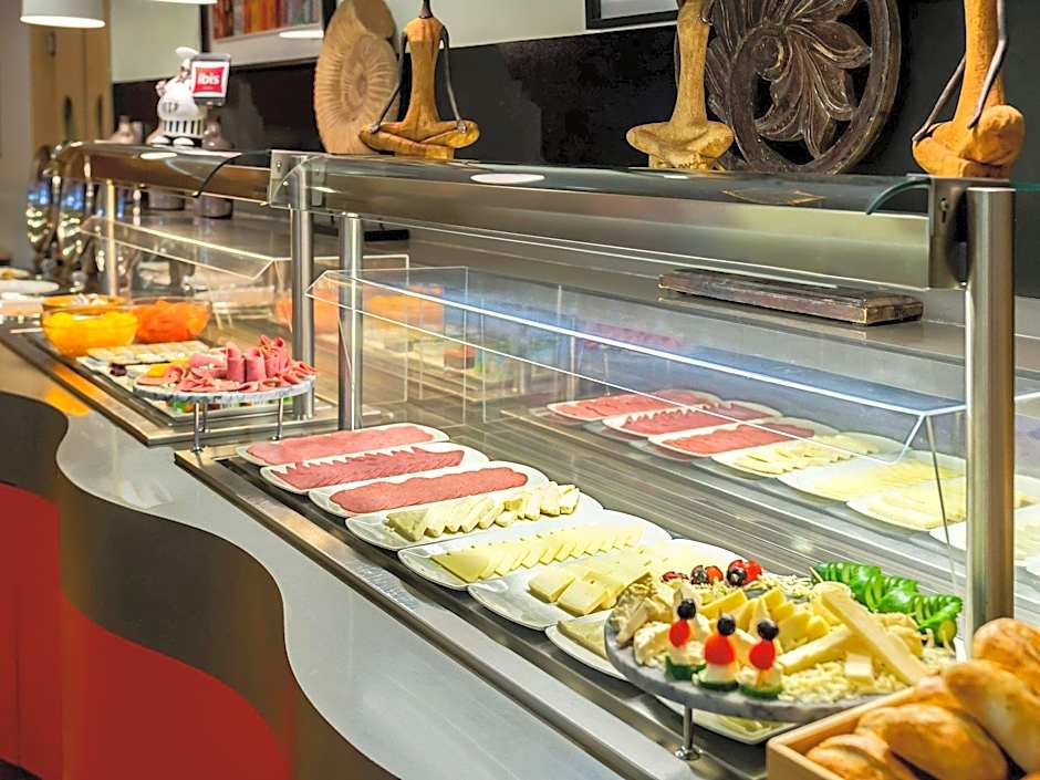 Ibis Izmir Alsancak