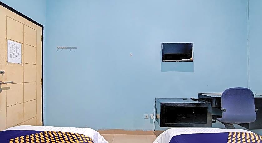 Hotel O Penginapan Puti SyariahNearBandara Sultan Syarif Kasim II