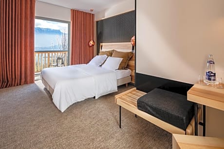Superior Double or Twin Room with Lake View