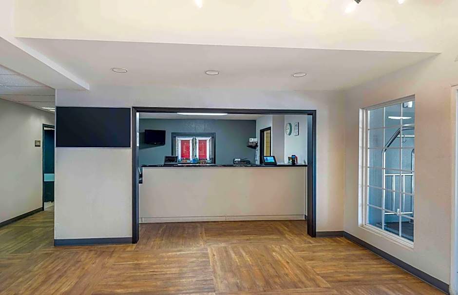 Extended Stay America Select Suites - Denver - Tech Center South - Greenwood Village