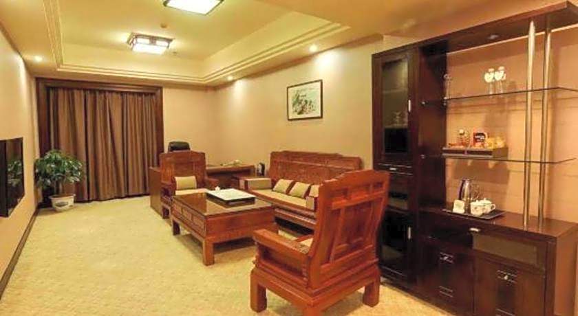 Chaozhou Hotel
