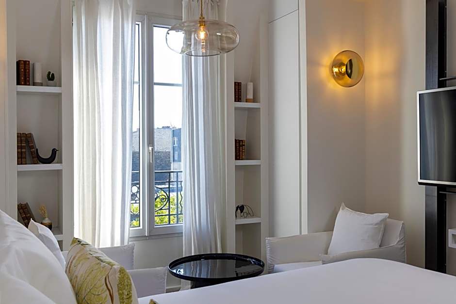 Hotel De Banville