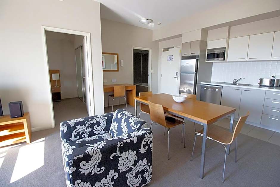 Gladstone Downtown Central Apartment Hotel Official