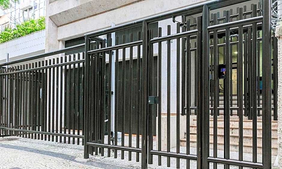 Tabas Espaçoso apê 3 quartos em Ipanema IP0046