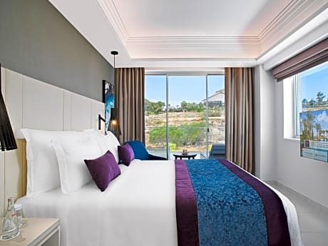 Superior Room with Inland View