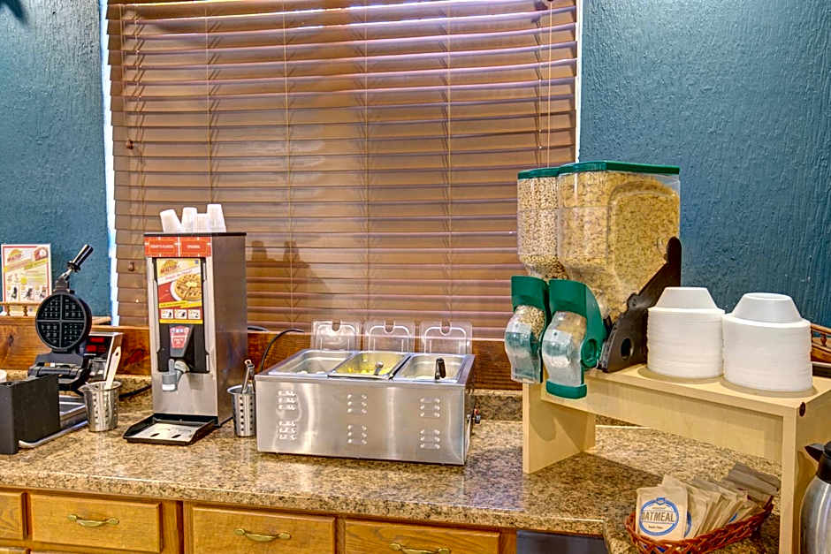 Howard Johnson by Wyndham Branson Theatre District