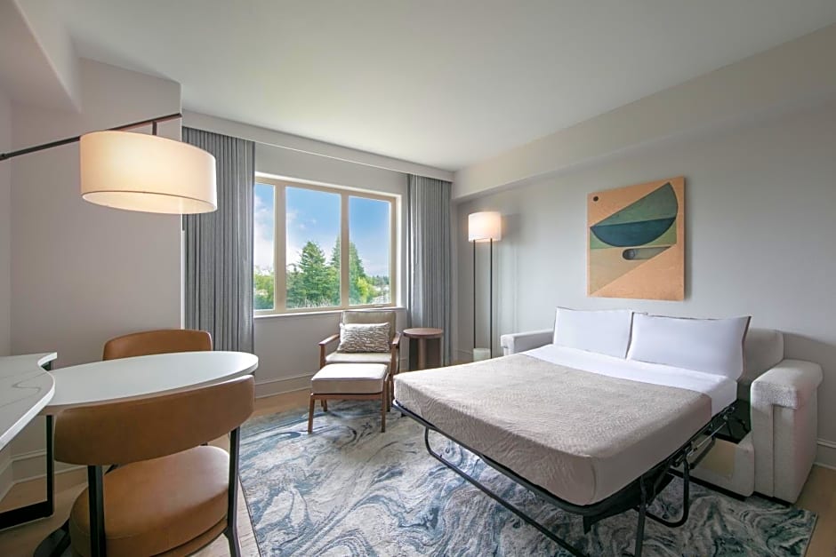 The Westin Sacramento Riverfront Hotel & Spa