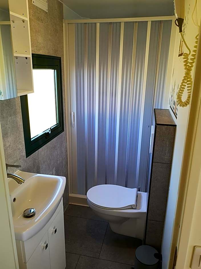 Mobilhome Pakoštane Sea and Sun