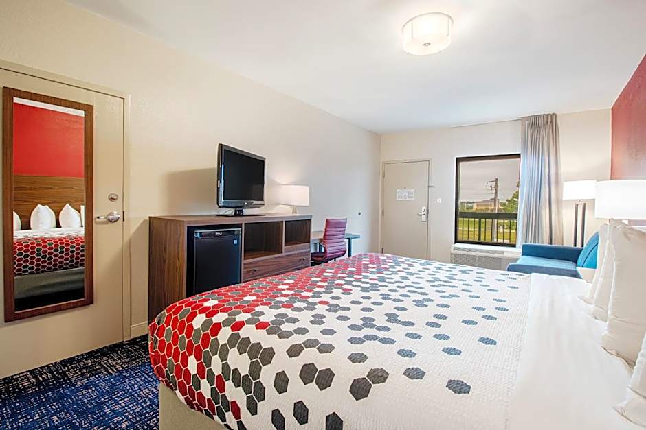 Econo Lodge Inn & Suites Foley-North Gulf Shores