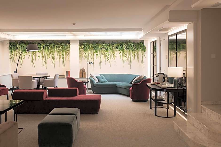 Acacia Suite